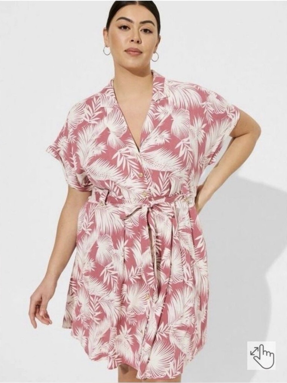TORRID 1 Button Front dress Size 14-16 Summer Resort Tropical